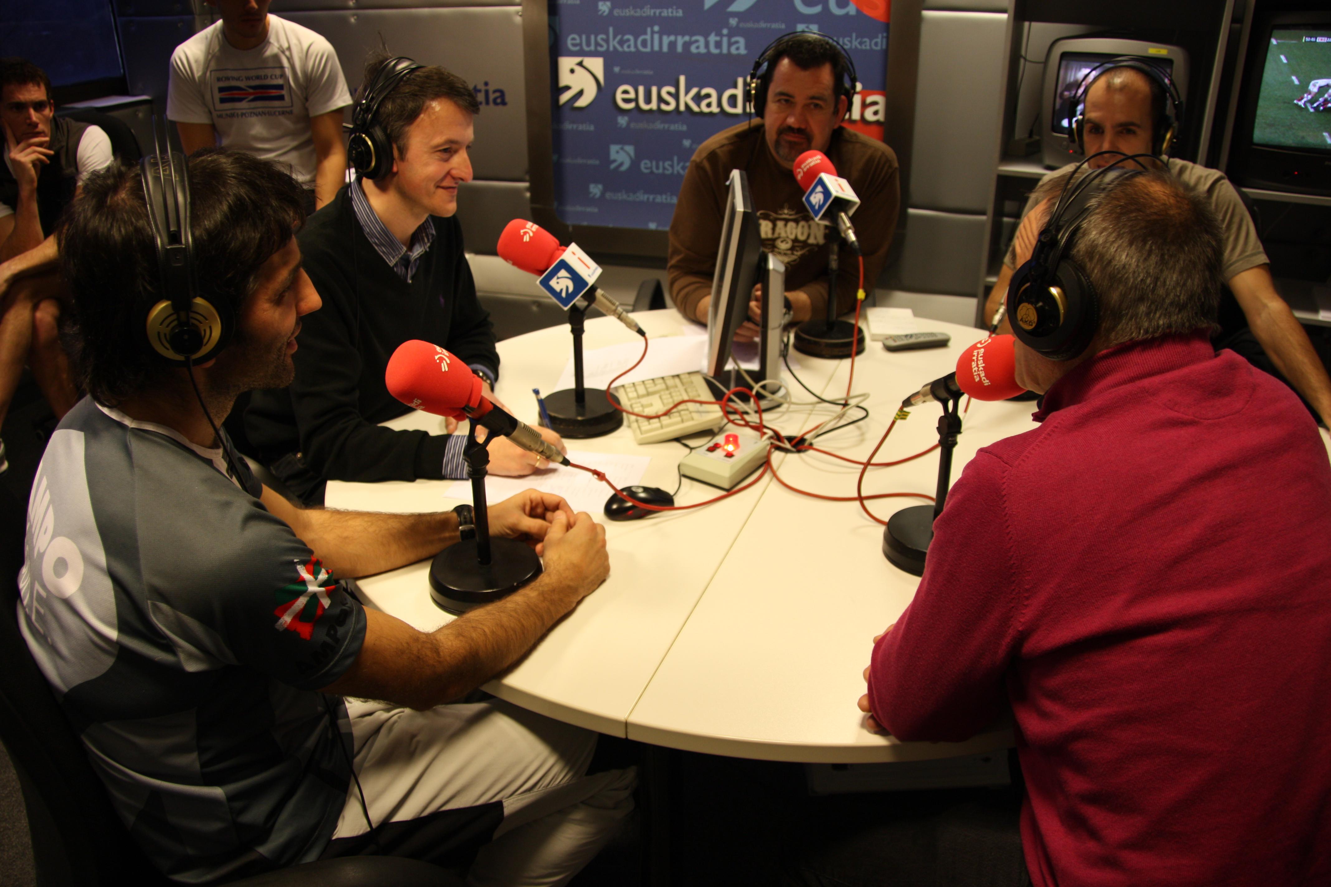 Euskadi Irratiko estudioan.