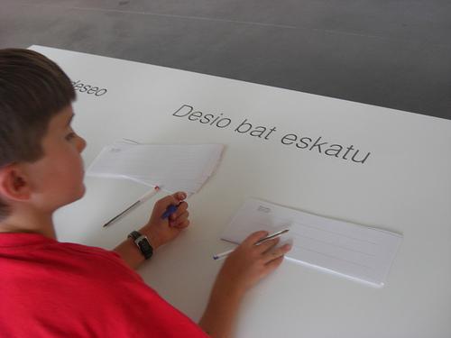 Desio bat eskatu