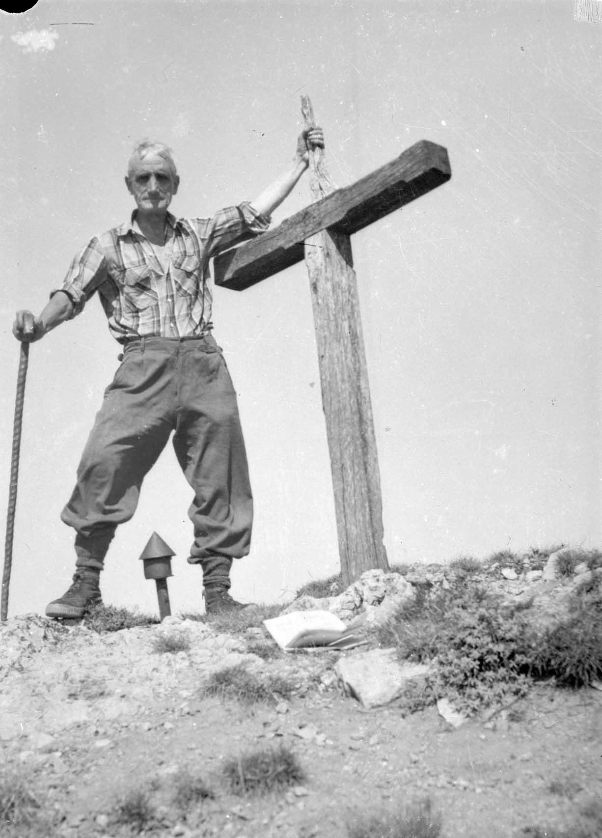 Indalecio Palomaresen.