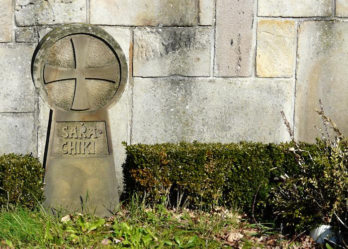 Apotzagako kanposantuko hilarria
