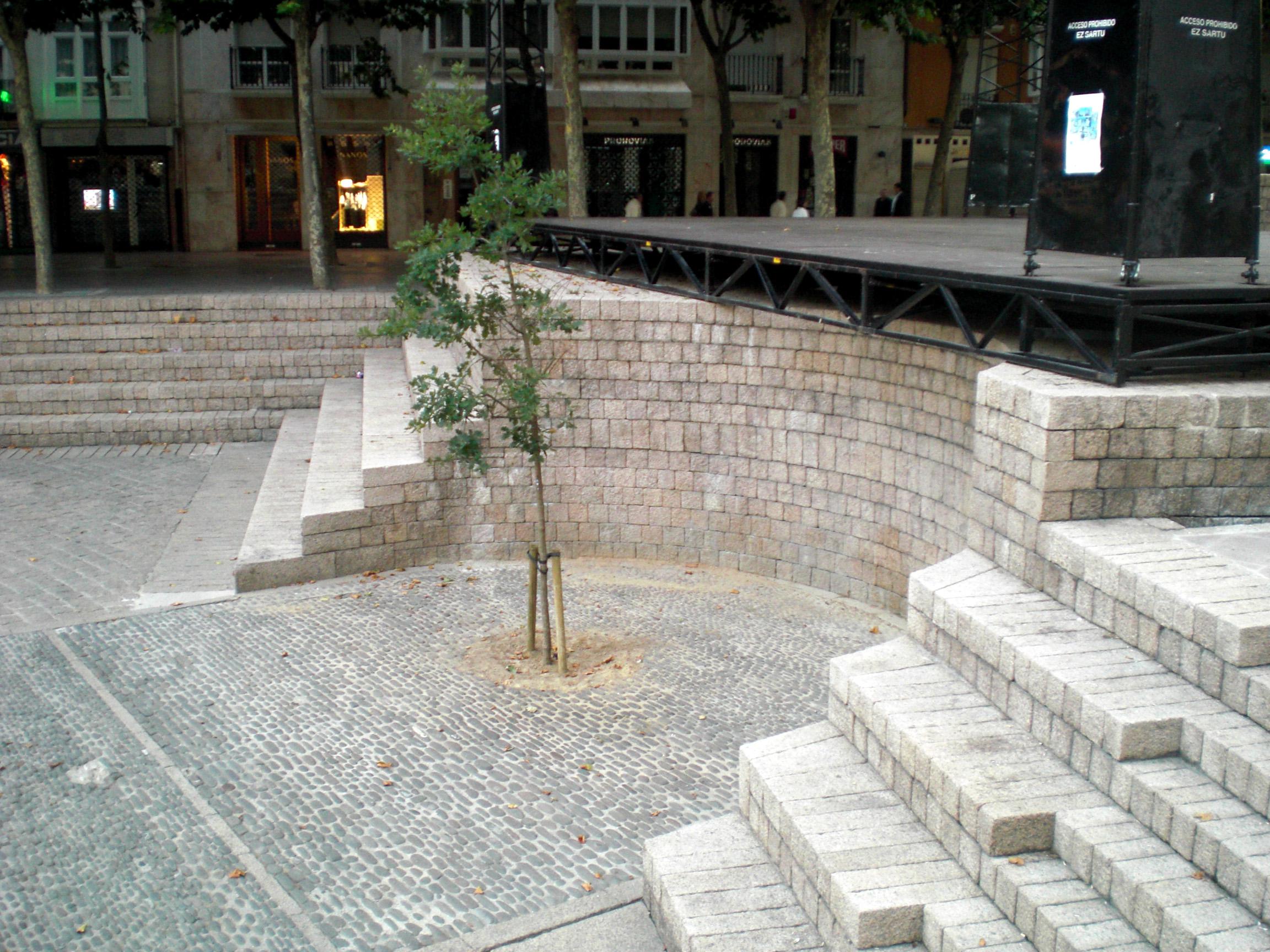 Askatasunen haritza 2011-7-24an