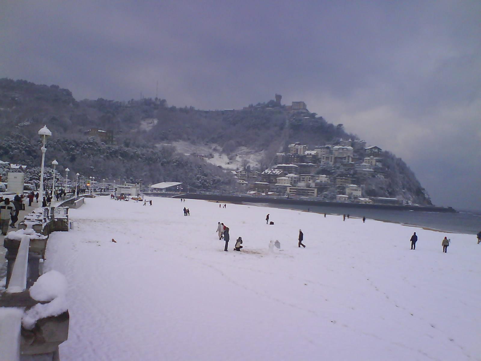 Elurra Donostian