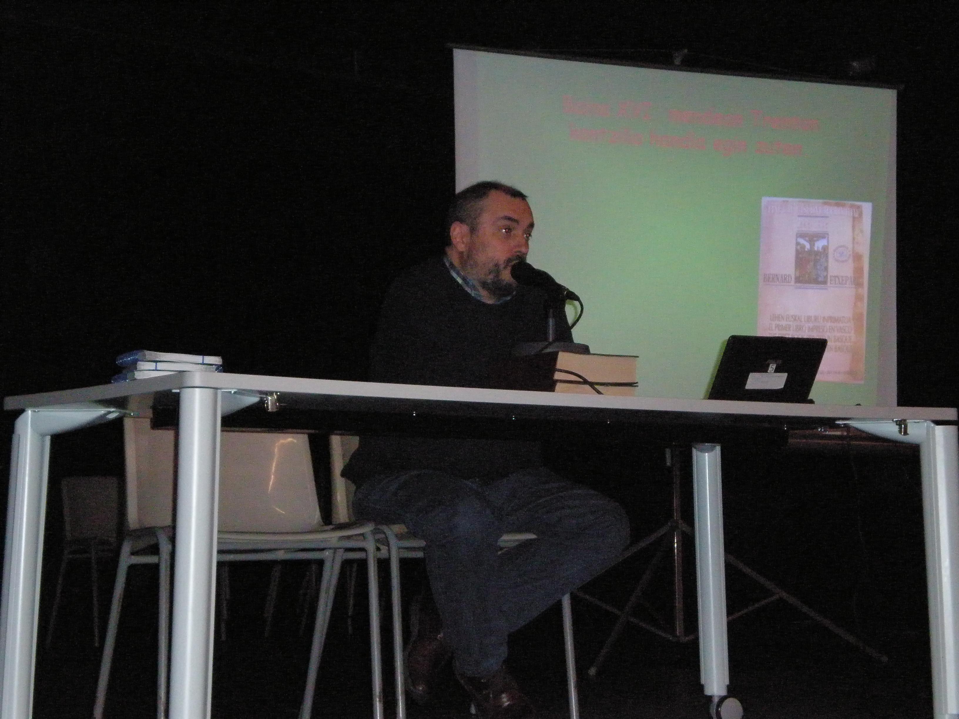 Mikel Gorrotxategiren hitzaldia gure eskolan