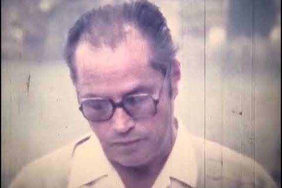 Euskara eta ikastolak 1979an katalanen begietan (euskarazko azpitituluekin)