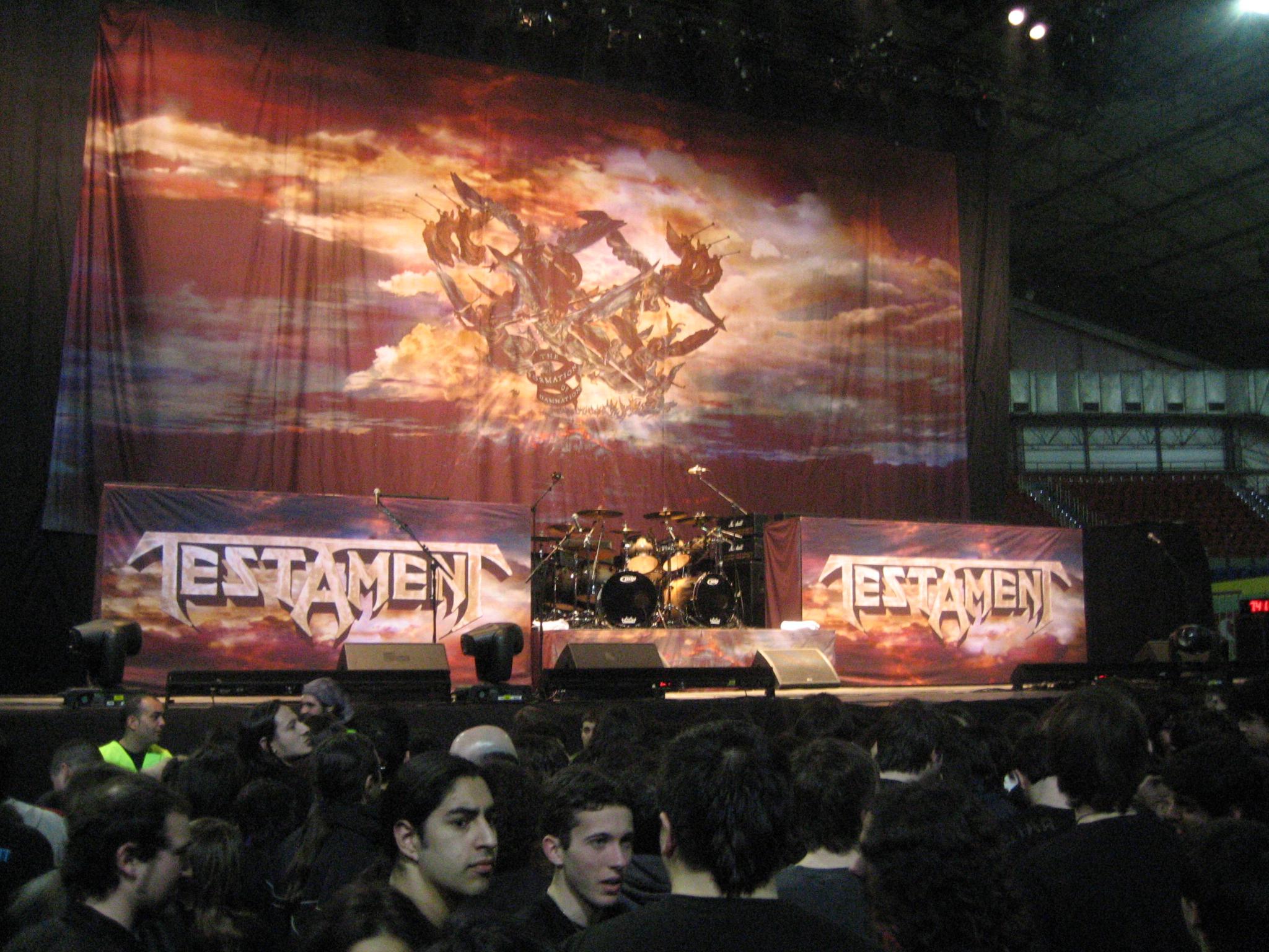 Testament banderola eszenategian