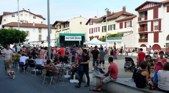 Ziburuko euskal liburu eta disko azoka ekainaren 1ean