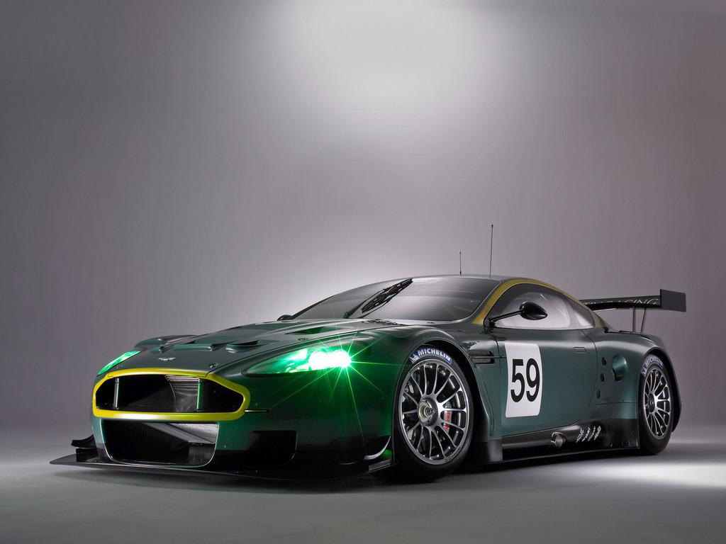 Aston Martin 