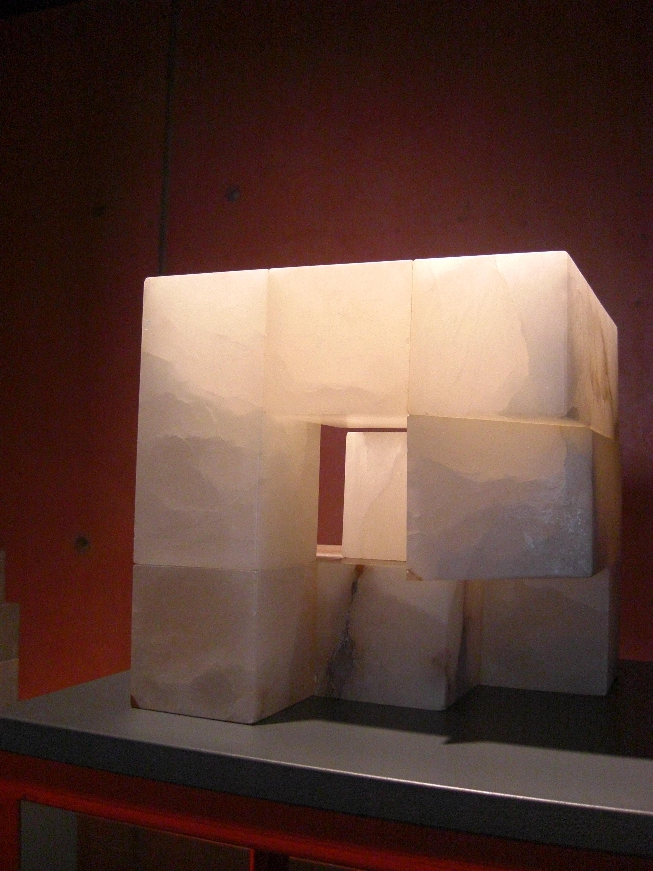 Oteiza: harria