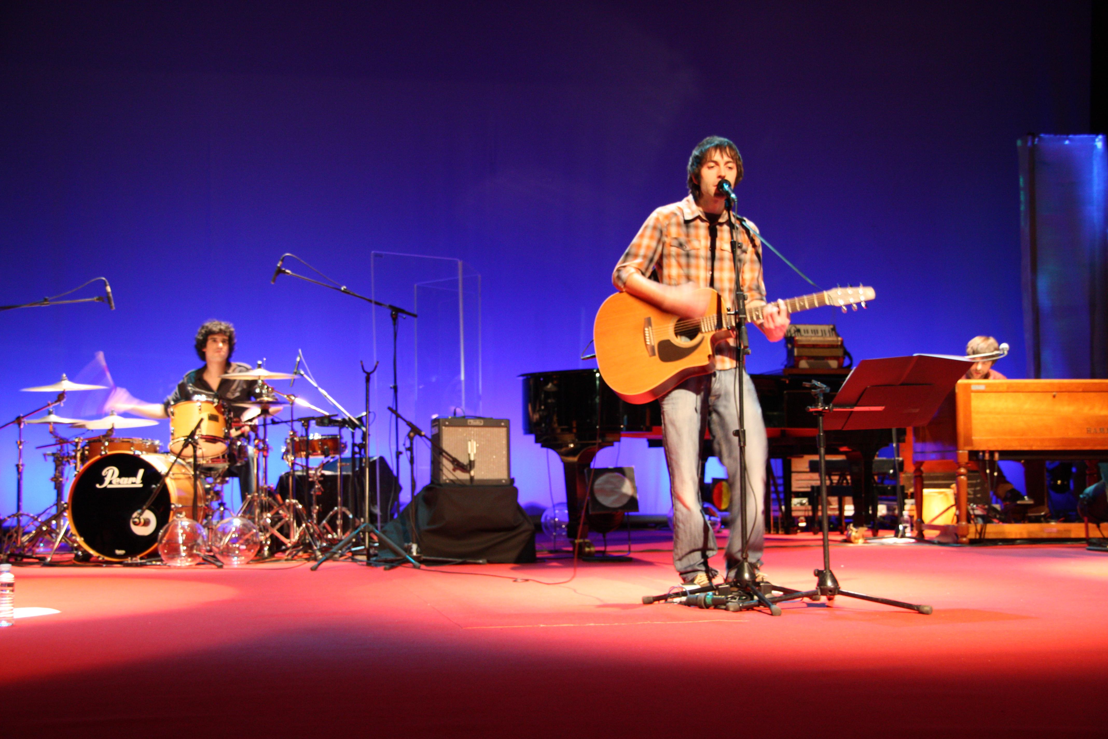 Leidor Sessions, Bide Ertzean.