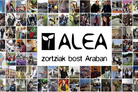 Alea aldizkariaren 5. urteurrenean, erakusketa