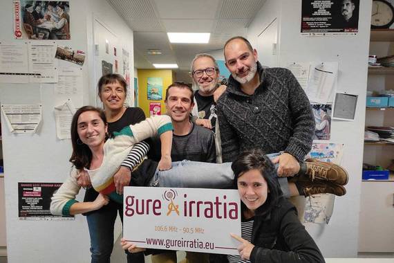 Gaur betetzen dira 40 urte Gure Irratia sortu zela