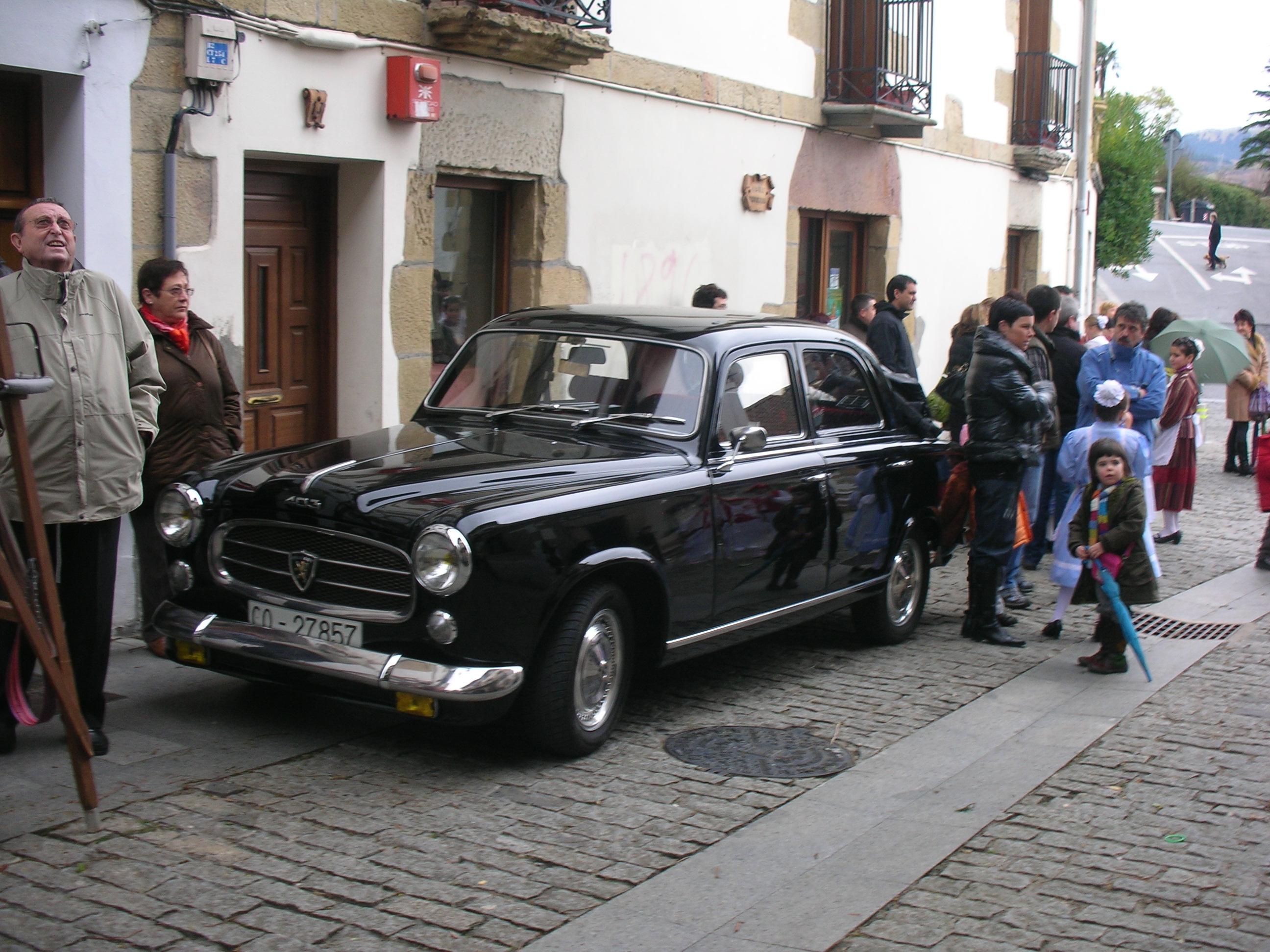 Peugeot 403