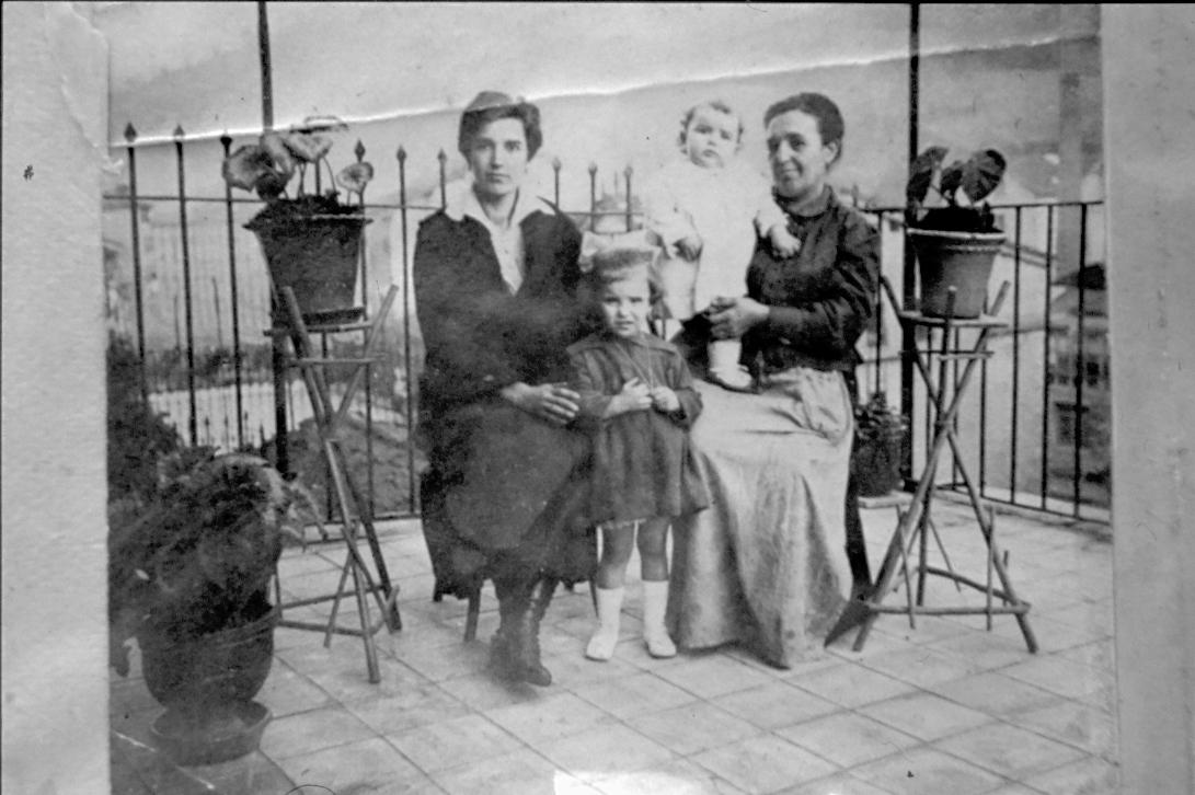 Amama MªAntonianian, Ibarkurutzian