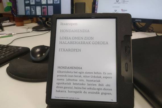 Nola oparitu liburu bat Kindle irakurgailua duenari