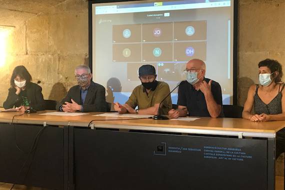Liburuaren sektoreak sortzaile eta enpresentzat eskatutako larritasunezko neurriak