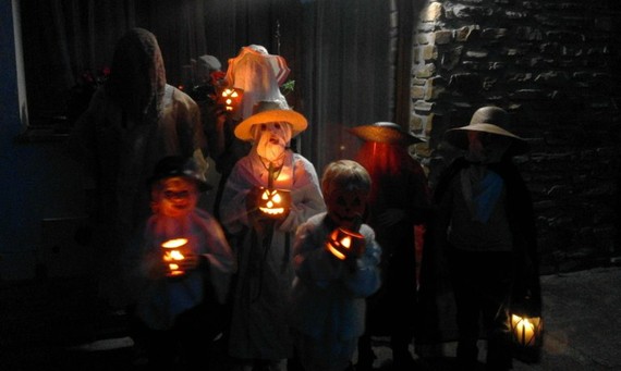 "Itzalitako kalabazen berpiztea" liburua, Arimen Gau edo Halloween-en gaineko ikerketa etnografikoa