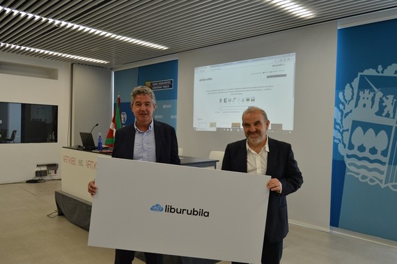 Liburubila aurkeztu dute, EAEko baliabide publikoetan dauden milioi bat liburu eta film aurkitzeko tresna