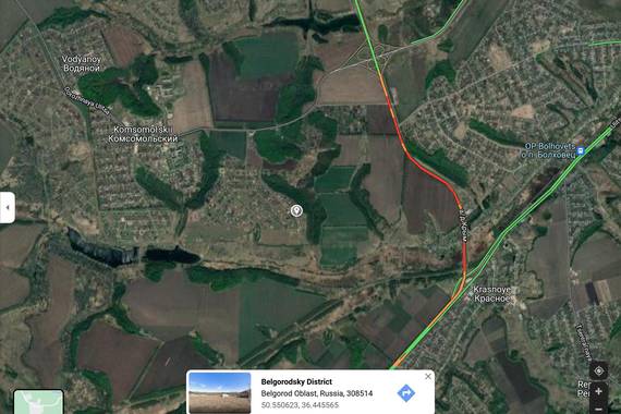 Ibilgailu militar errusiarren txolopotea agerian Google Mapsen, Ukrainiara bidean