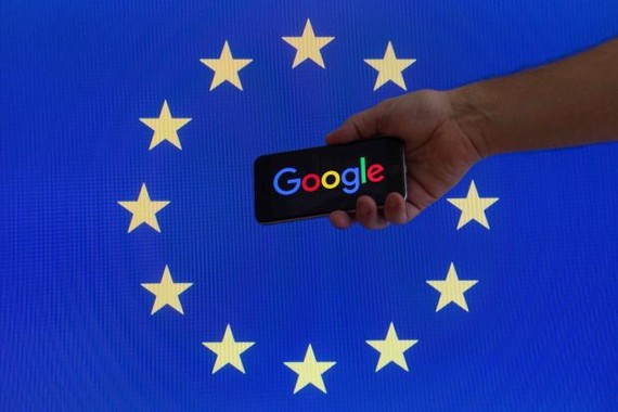 4.300 milioiko isuna ezarri dio Europar Batasunak Googleri, monopolio-praktikak erabiltzearren